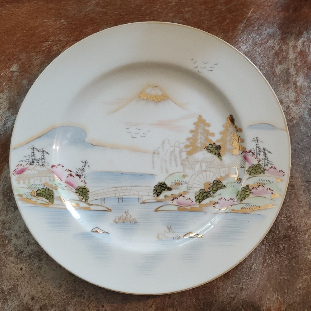 Oriental Asian Japanese Kutani Plate Set Of Two